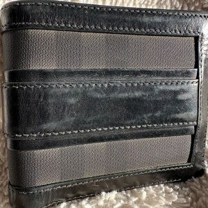 Burberry wallet